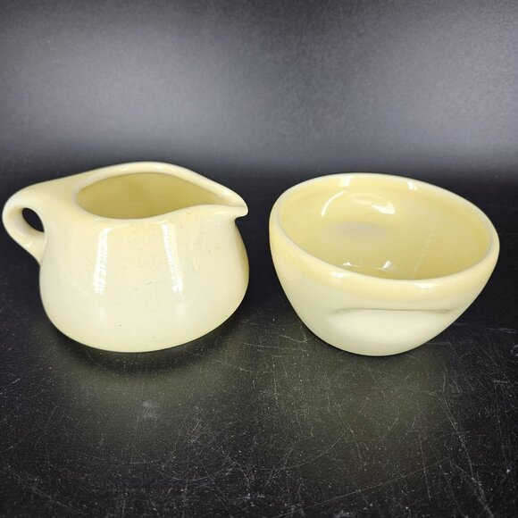 Vintage Iroquois Russel Wright Casual China Creamer Sugar Bowl Set Yellow USA - Picture 4 of 14